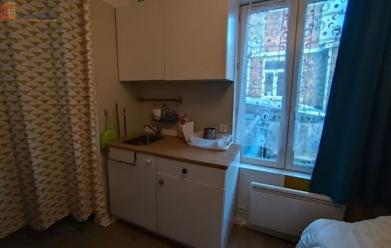 Studio meublé 12m² Lille centre - Indépendant, 1er étage - Photo 1