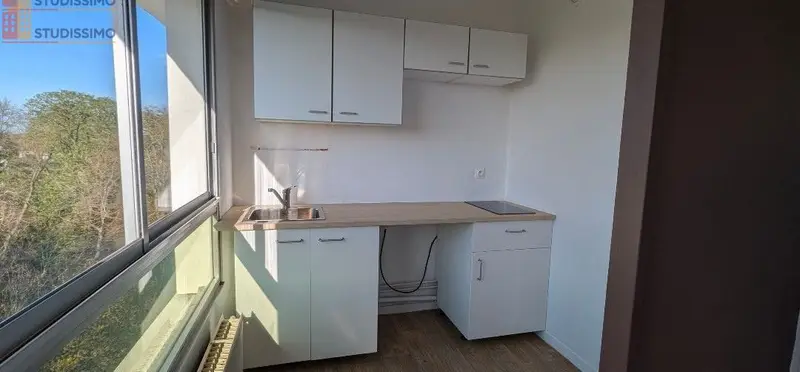 Studio meublé 28m² Lambersart - 9e étage, lumineux - Photo 4