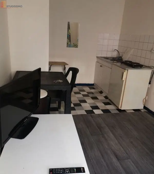 Studio meublé 12m² Roubaix - Meublé, 1er étage - Photo 2