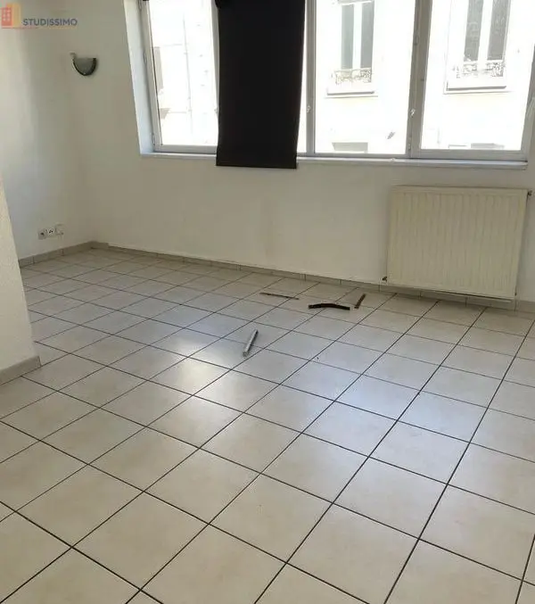 Studio 38m² Gap - Place de parking privée - Photo 2