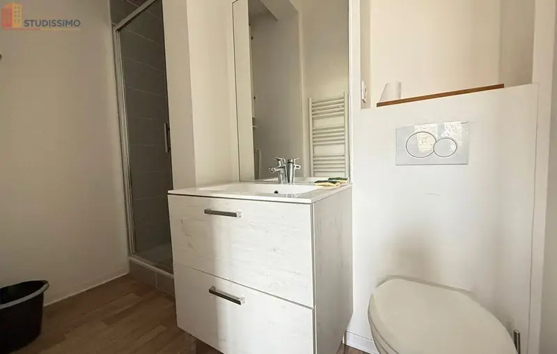 Studio meublé 24m² Roubaix 59100 - Meublé, DPE C - Photo 13