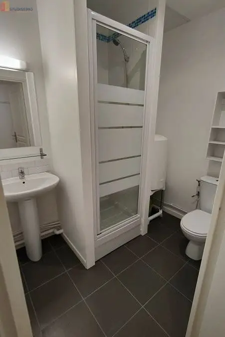 Studio meublé 23m² Tourcoing - Proche centre, logement étudiant - Photo 1