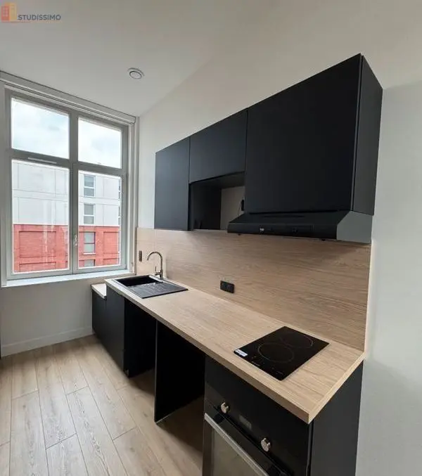 Studio 21m² Tourcoing - Lumineux, proche commerces - Photo 4