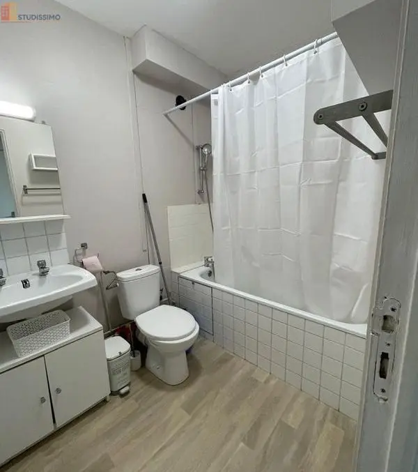 Studio 25m² Lille 59800 - Lumineux, meublé - Photo 10