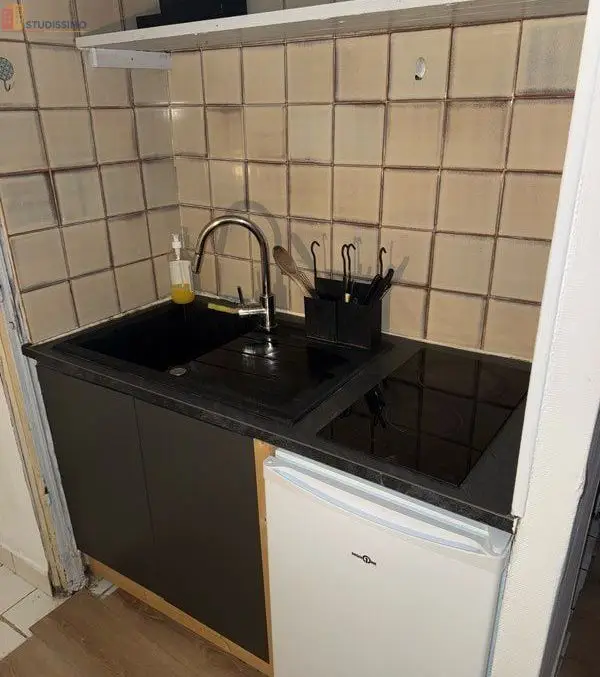 Studio 20m² Aubenas - DPE D - Photo 1