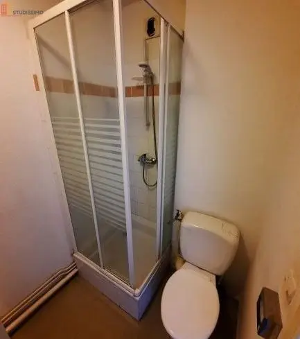 Studio meublé 18m² Lille 59000 - Calme, résidence étudiante - Photo 1