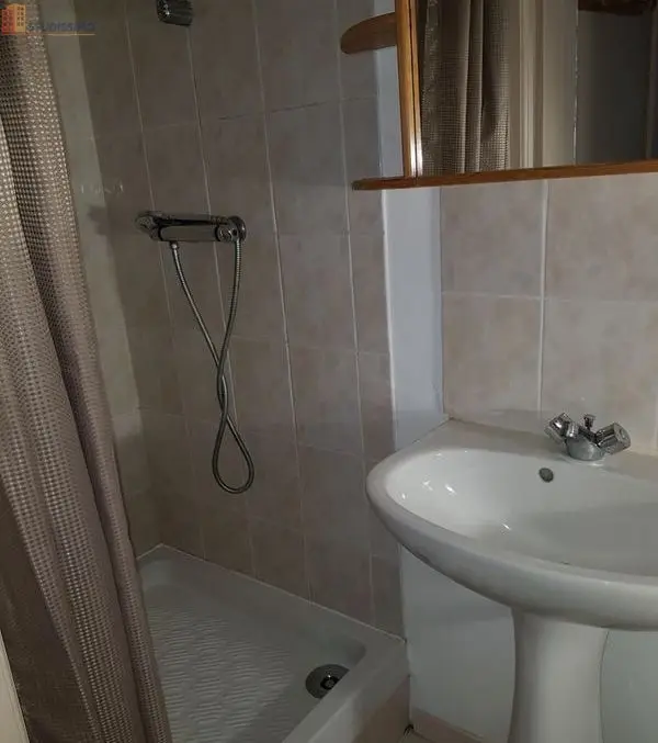 Studio meublé 17m² Valenciennes - Meublé, DPE D - Photo 2