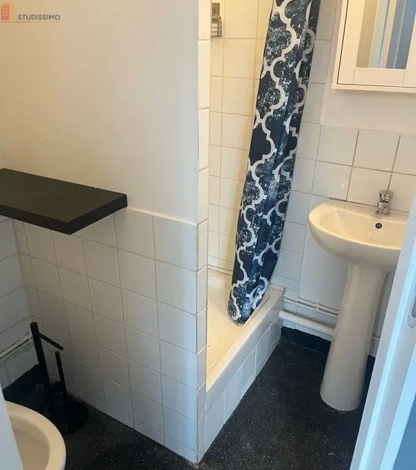 Studio 16m² Lille 59800 - Proche métro Fives - Photo 4