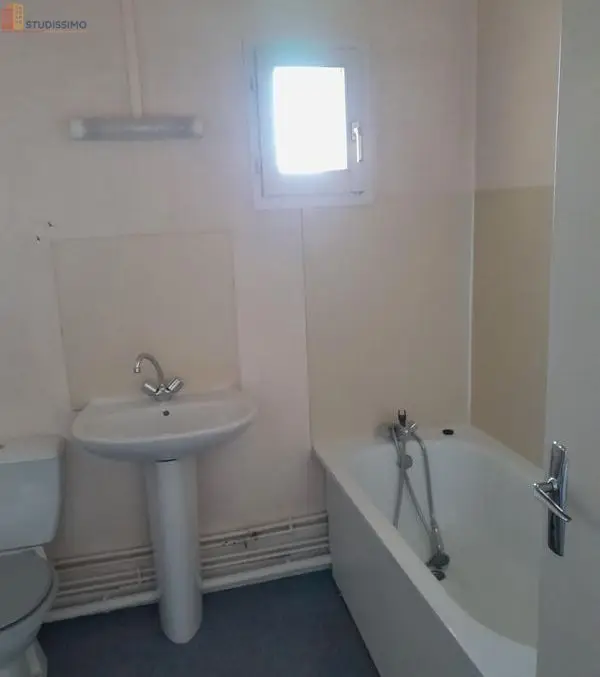 Studio 37m² Charleville-Mézières - Étage calme, DPE D - Photo 2