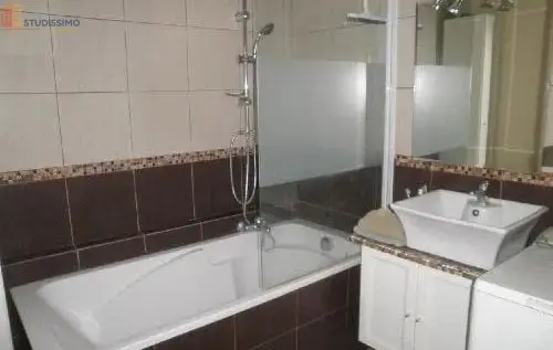 Studio 33m² Mons-en-Baroeul - Vue, étage élevé - Photo 2