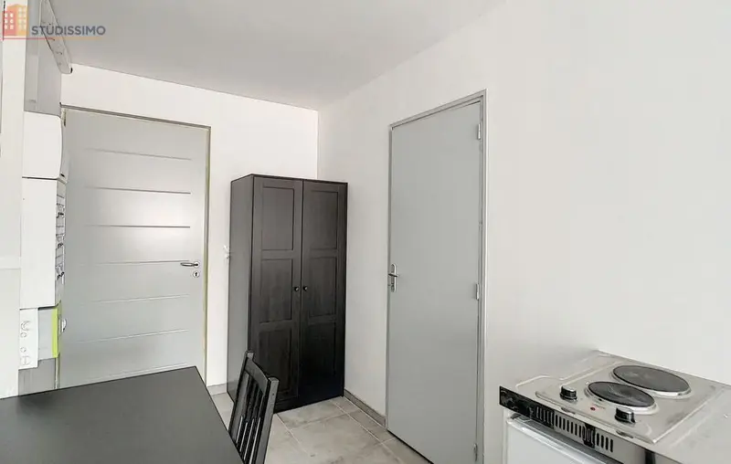 Studio meublé 18m² Valenciennes 59300 - Étudiant, lumineux - Photo 1