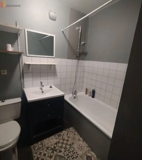 Studio 32m² Roubaix 59100 - Photo 2