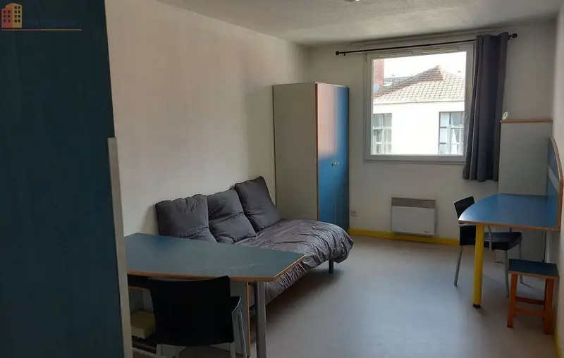 Studio meublé 18m² Lille centre - Lumineux, dernier étage - Photo 2