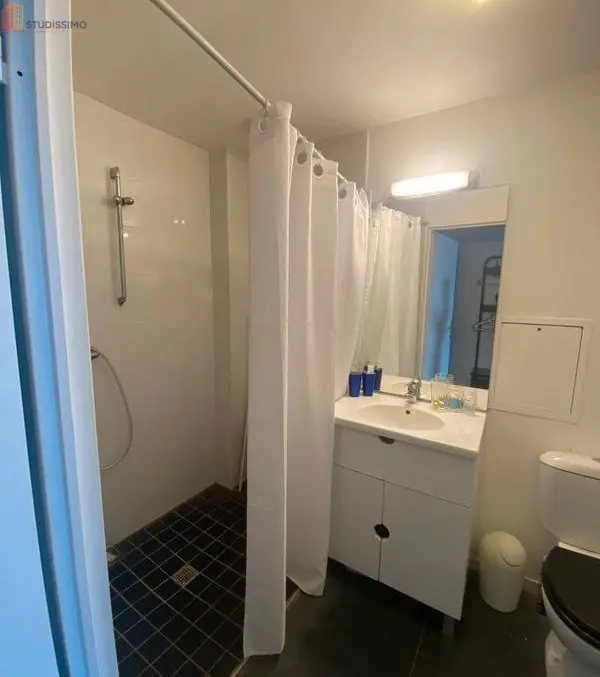 Studio meublé 25m² Roubaix 59100 - Proche EDHEC - Photo 1