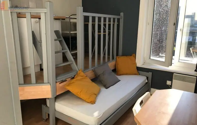 Studio meublé 13m² Roubaix - Refait par architecte, idéalement situé - Photo 3