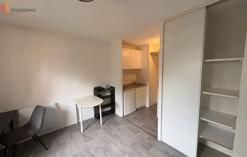 Studio meublé 19m² Lille centre - Idéal étudiant - Photo 2