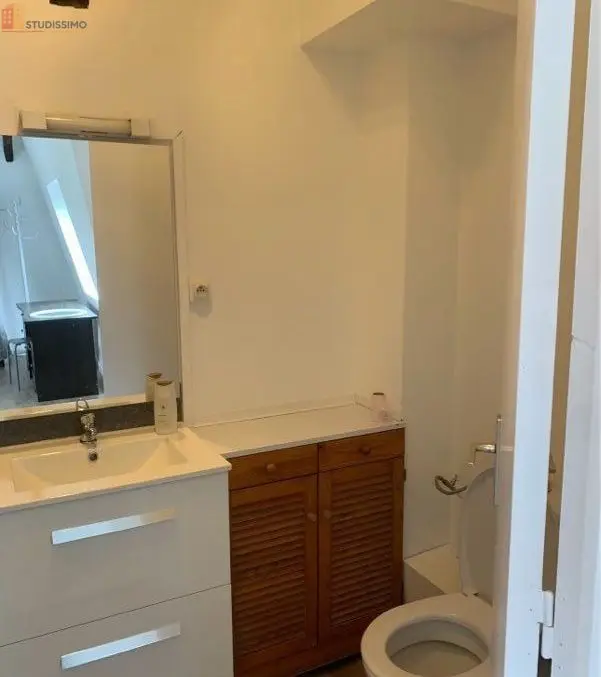 Studio meublé 25m² Valenciennes 59300 - Hyper centre, charmant - Photo 2