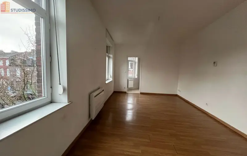 Studio 27m² Roubaix 59100 - Grand, lumineux - Photo 4