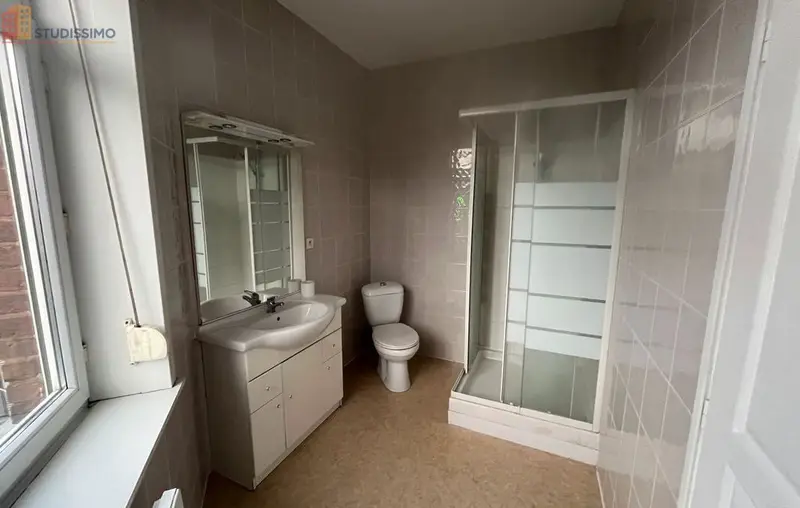 Studio 27m² Roubaix 59100 - Grand, lumineux - Photo 1