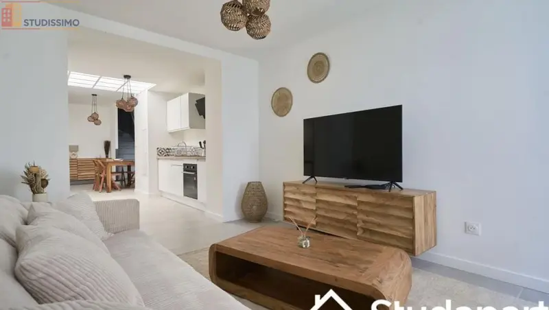 Studio meublé 9m² Lille 59000 - Meublé, lumineux - Photo 2