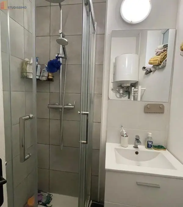 Studio 29m² Lille 59000 - Proche universités, meublé - Photo 4