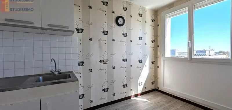 Studio 29m² Troyes - 7e étage, lumineux - Photo 4