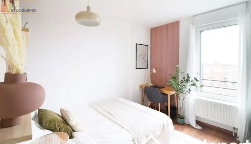 Studio meublé 13m² Lille 59000 - Calme, lumineux - Photo 1