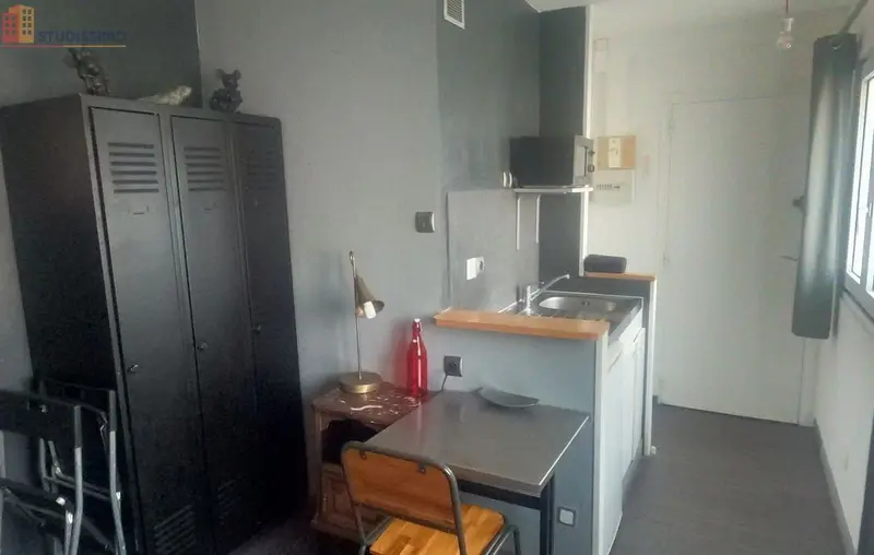 Studio meublé 14m² Lille 59800 - Meublé, calme - Photo 2