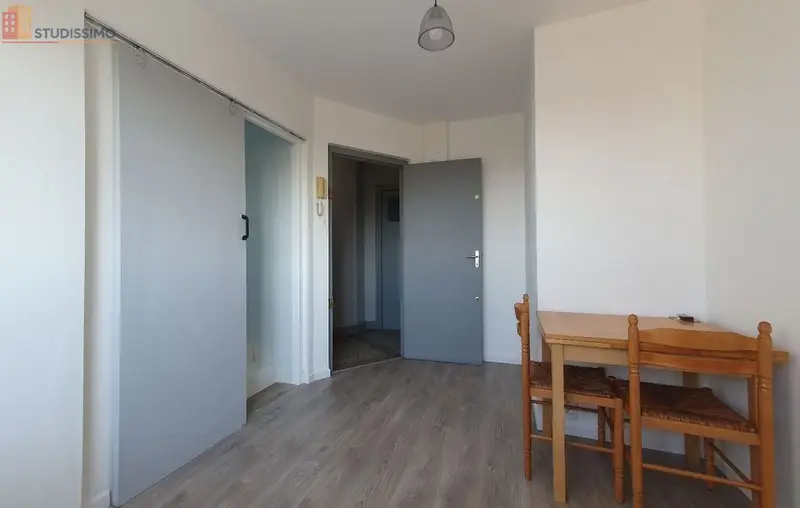 Studio 17m² Troyes - Étage élevé, lumineux - Photo 2