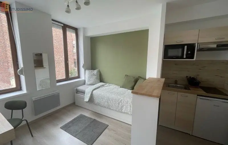 Studio meublé 13m² Lille centre - Rénové, meublé - Photo 2