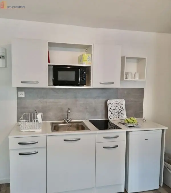 Studio meublé 20m² Lille 59800 - Proche métro, meublé - Photo 4