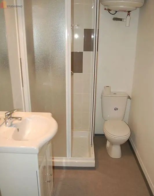 Studio 24m² Cambrai - Meublé, étage 1/2 - Photo 2