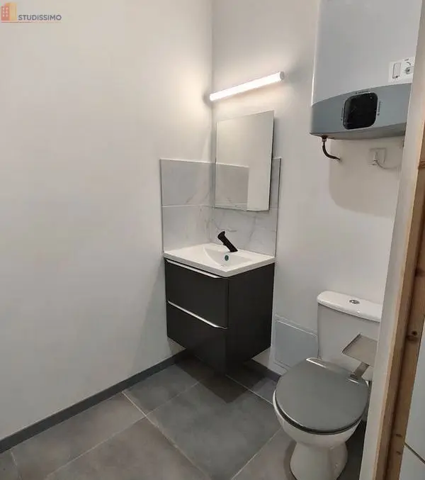 Studio meublé 38m² Lille centre - Rénové, proche facultés - Photo 1