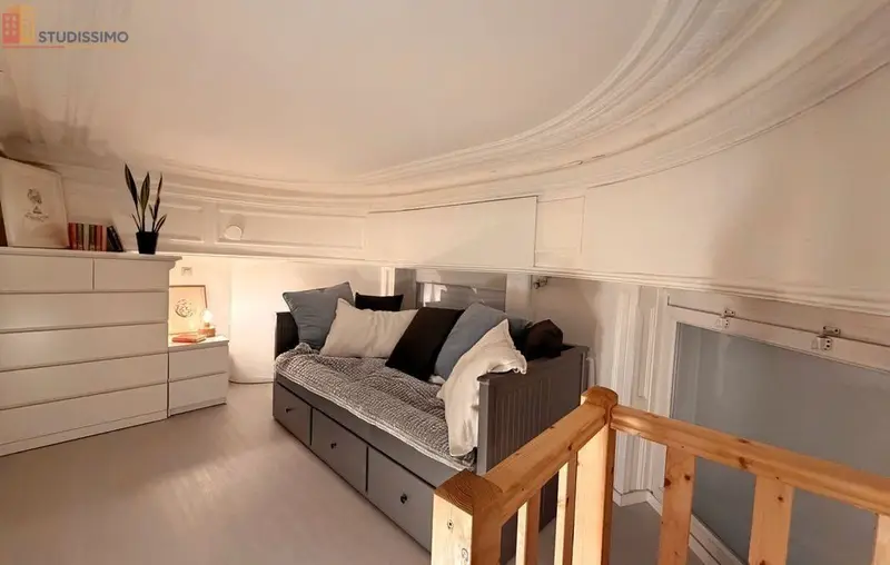 Studio meublé 23m² Roubaix centre - Mezzanine, immeuble bourgeois - Photo 2