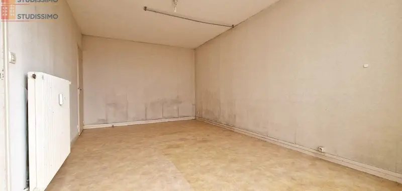 Studio 32m² Troyes - Dernier étage - Photo 6