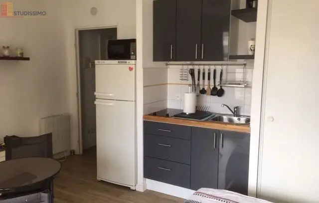 Studio meublé 26m² Lille 59800 - Balcon, parking - Photo 3