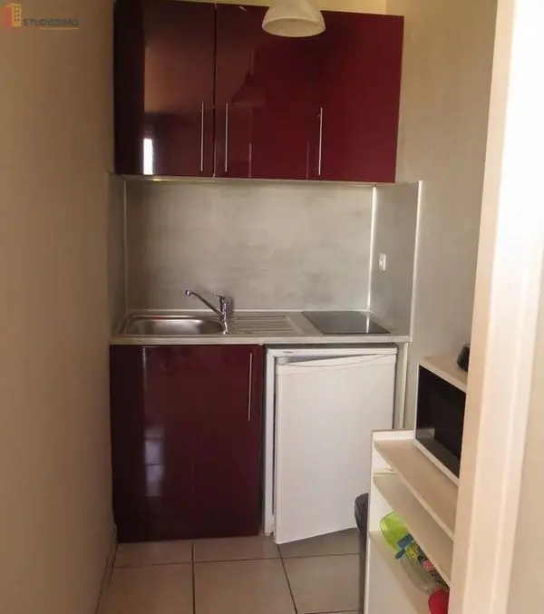 Studio 27m² La Chapelle-Saint-Luc - Meublé, lumineux - Photo 2
