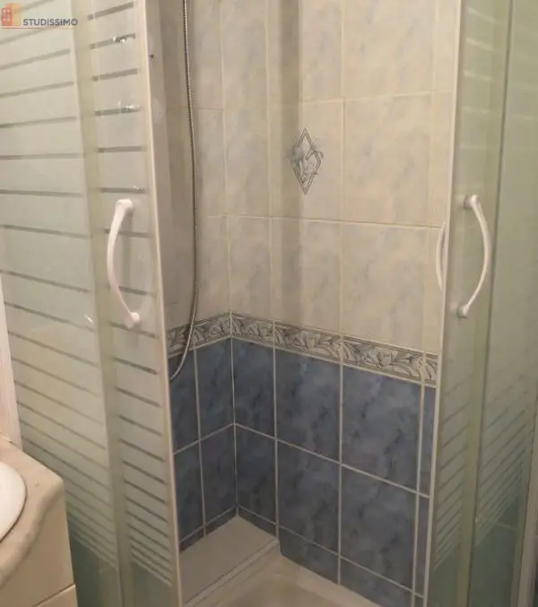 Studio 27m² La Chapelle-Saint-Luc - Meublé, lumineux - Photo 1