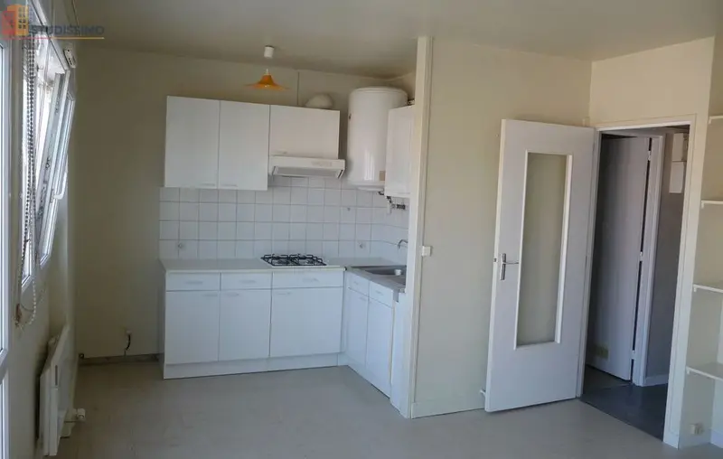Studio 28m² Troyes - Étage élevé, lumineux - Photo 4