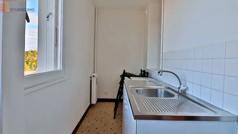 Studio 25m² Troyes - proximité centre-ville - Photo 1