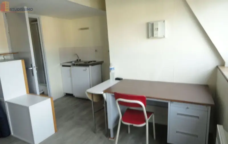 Studio meublé 15m² Lille 59800 - Meublé, 3e étage - Photo 5