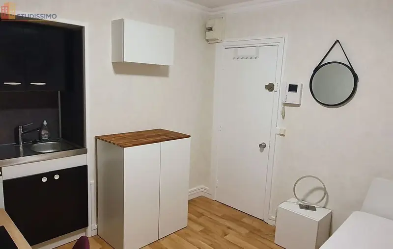 Studio 11m² Lille centre - Balcon individuel, meublé - Photo 2