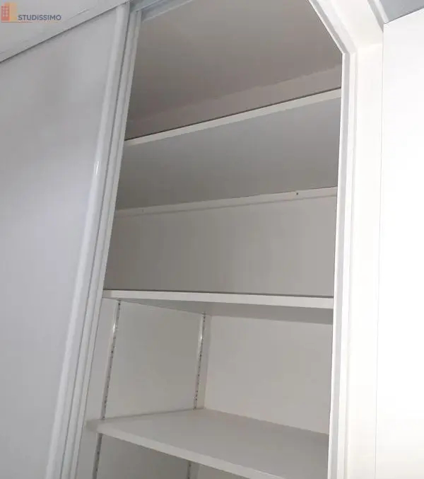 Studio 27m² Saint-Julien-les-Villas - 1er étage, F1 bis - Photo 2