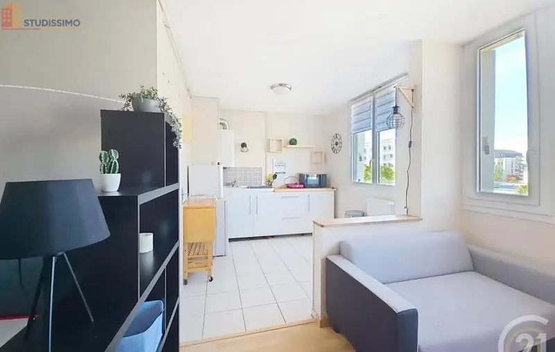Studio 32m² Compiègne - Meublé, 4e étage - Photo 10