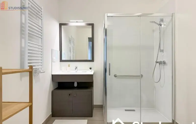 Studio meublé 11m² Compiègne - Chauffage économique, DPE A - Photo 3