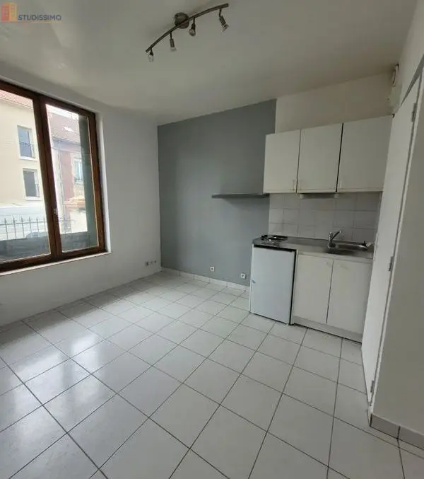 Studio 15m² Creil 60100 - Photo 3