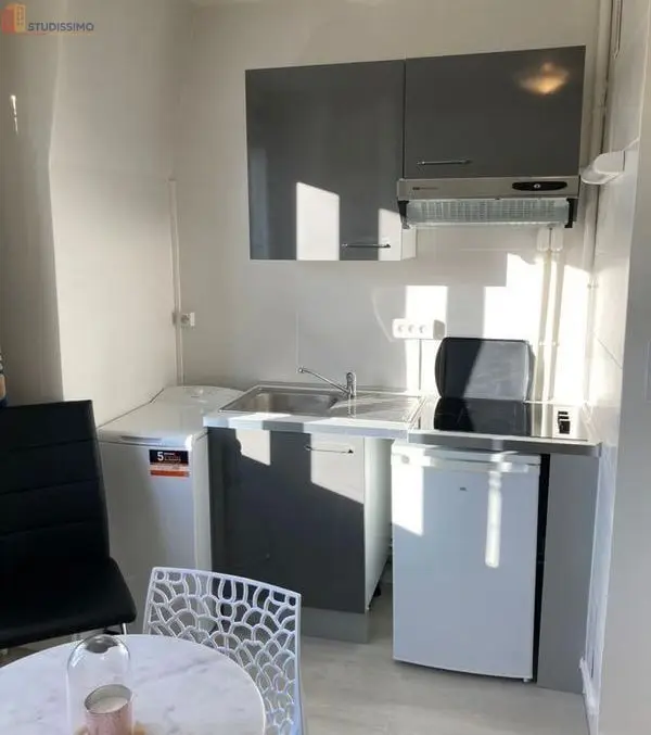 Studio meublé 17m² Compiègne - Meublé, 3e étage - Photo 3