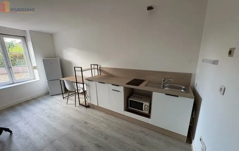 Studio meublé 25m² Alençon 61000 - Meublé, DPE D - Photo 2