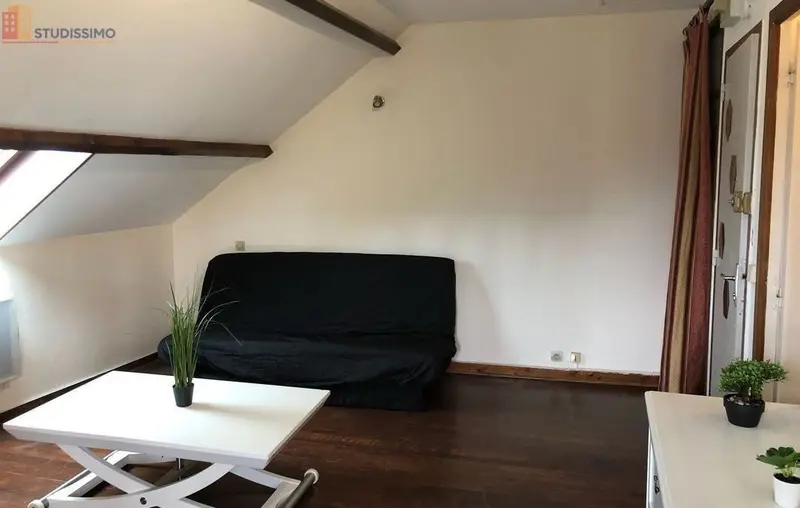 Studio meublé 18m² Argentan - Meublé, dernier étage - Photo 1