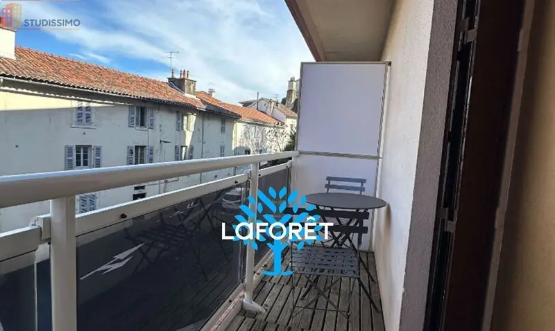 Studio 19m² Aurillac - (aucune caractéristique) - Photo 1